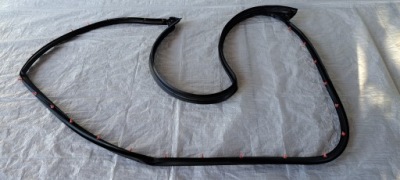 Hyundai i30 прокладка дверь правая перед 82140g4000 фото №1