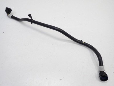 Патрубок шланг трубка води 1705725-00-c tesla model y 3d3 4d1 23r фото №1