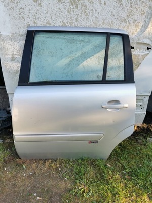 Двері лівий задня opel zafira b z157 фото №1