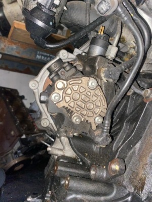 Kia sorento i 2.5 crdi насос впрыскная 0445010101 фото №1