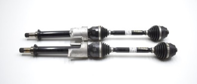 Bmw x1 u11 приводной вал левая перед передняя org 9884798-01 фото №1