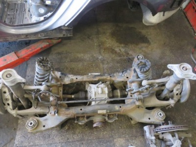 Балка підвіска підвіска задня jaguar xe x760 фото №1