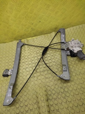 Smart forfour подъемник стекло правый перед 0130822207 фото №1