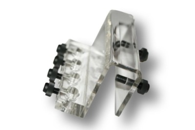 Uchwyt wężyków dozujących