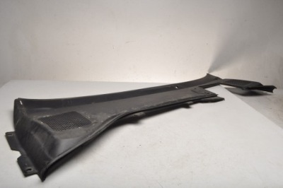 Volvo оригінальний номер 30779344 жабо пластиковий фото №1