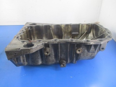 Renault 1.9dci поддон поддон масляная 8200066130 фото №1