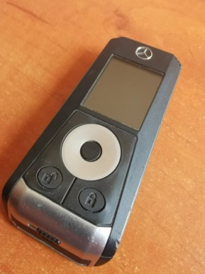 Ключ pilot з дисплей mercedes actros mp4 - usługa заміна фото №1