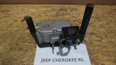 Насос топлива jeep cherokee kl 68082720ab фото №1