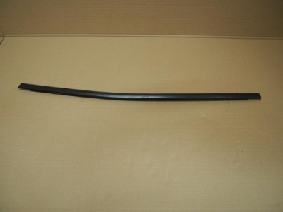 Молдинг ущільнювач двері правий задня peugeot 3008 ii фото №1
