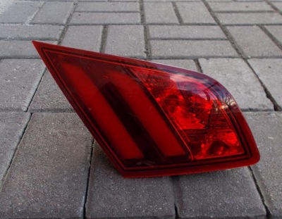 Лампа задня кришки ліва led peugeot 308 ii hb фото №1