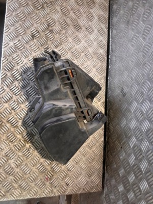 Корпус фільтра повітря 165003255r renault twingo 3 1.0 sce фото №1