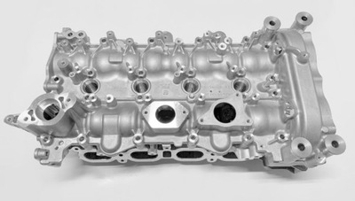 MERCEDES 1,8CGI 2,0CGI GŁOWICA CYLINDRÓW R260016 A2600102301