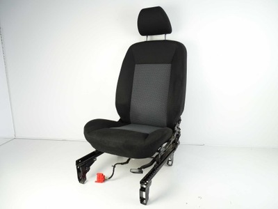 Mercedes a klasa w169 сиденье правый перед передний фото №1