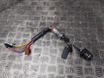 Замок запалювання з ключ + кришка заливної пального ligier ambra i фото №1