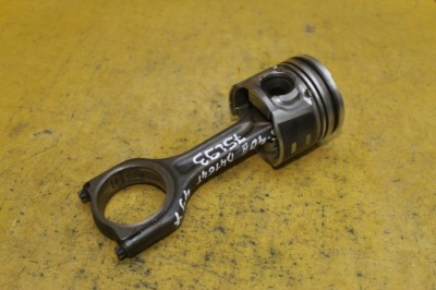 Поршень шатун шату́н 75l93 volvo s40 ii 1.6 tdci фото №1