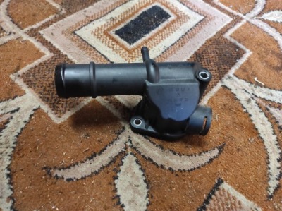 Корпус термостата 03l121132a audi фото №1