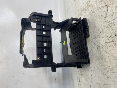 Каркас рамка радіо корзина кронштейн audi a4 b7 2.5 tdi 8e0858005e фото №1