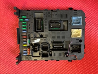 Citroen оригінальний номер 281201919c iii модуль bsi фото №1