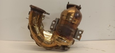 Volvo v60 cc каталізатор b420t2 32330247 фото №1