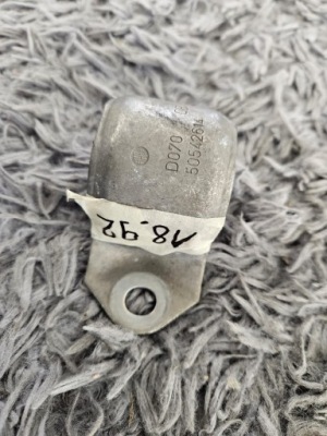 Кронштейн хомут стабілізатора alfa romeo stelvio giulia 50542614 оригінал фото №1