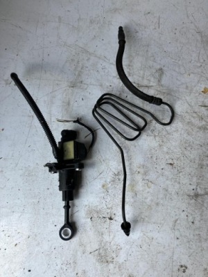 Помпа сцепления fabia iii 1.4 tdi 6r0721388d фото №1