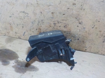 Toyota rav4 iii коробка запобіжників фото №1