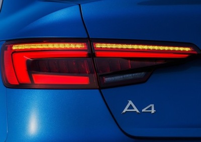 Audi a4 b9 лампи задні usa eu фото №1