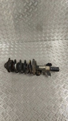 Alfa romeo giulietta 2010 правая сторона амортизатор передний фото №1