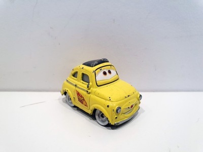 Mattel Disney Pixar Auta Cars Luigi FJH93