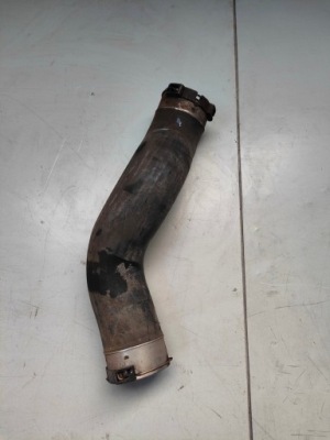 Bmw f20 шланг труба интеркулер 8513848 фото №1