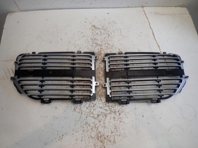 Решітка радіатора решітка права ліва dodge magnum 04lxpb05aa фото №1