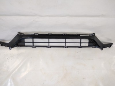 Kia venga lift решётка бампера перед середина 2015- фото №1