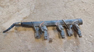 Citroen c4 cactus 1.2 b форсунка инжектор 0280157127 фото №1