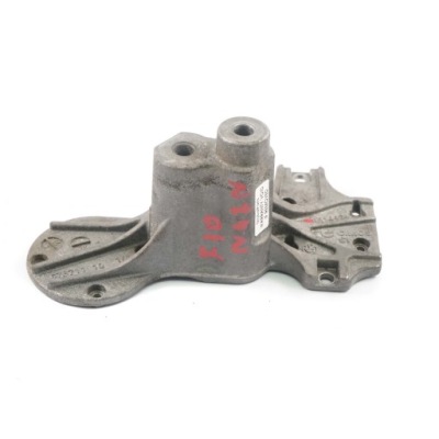 Bmw f10 f11 f15 f25 насос wody кронштейн 8514464 фото №1