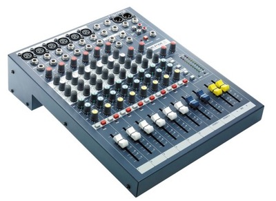 Soundcraft EPM6 - mixér