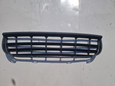Vw crafter решітка середня бампера перед передня фото №1