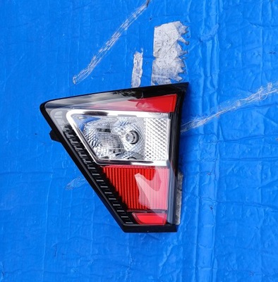 Ford kuga led правая сторона крышка багажника фото №1