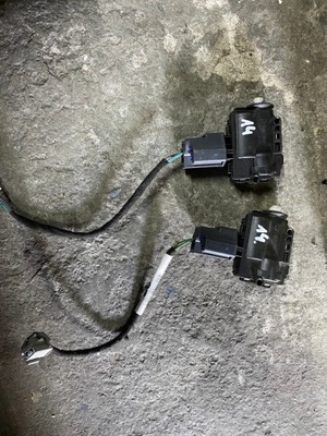 14 ford galaxy привід кришка заливної пального фото №1