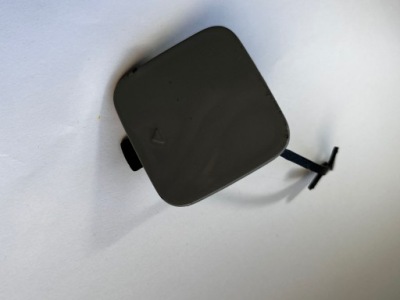 Заглушка бампера фаркоп задний  kia stinger gt фото №1