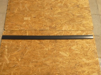 Bmw e36 молдинг накладка бампер задня 1960725 фото №1