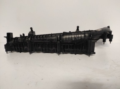 Колектор всмоктуючий bmw 7 g11 g12 8570228 фото №1