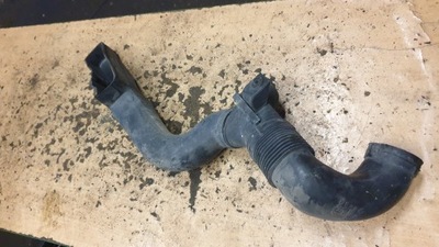 Audi a2 1,4 16v повітрозабірник впуск повітря фото №1