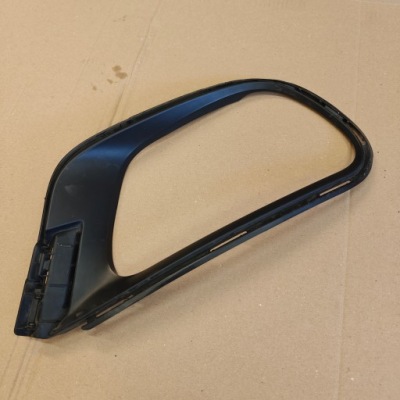 Citroen c3 iii рамка лампи правий перед 2023r фото №1