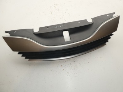 Решітка радіатора решітка радіатора радіатора laguna ii 8200012581 фото №1