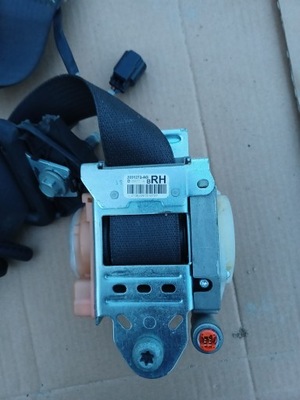 Pas безпеки правий mustang 2010- 2014 фото №1