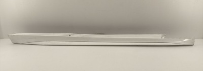 Молдинг порог накладка правая mercedes c w206 amg 21- фото №1