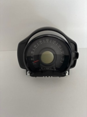 Aygo c1 ii 108 лічильник спідометр 769167-320u фото №1