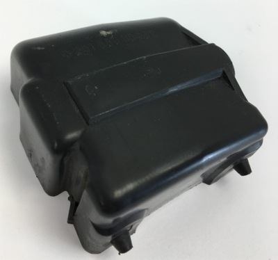 Защита замка капот mercedes w201 190 2018890025 фото №1