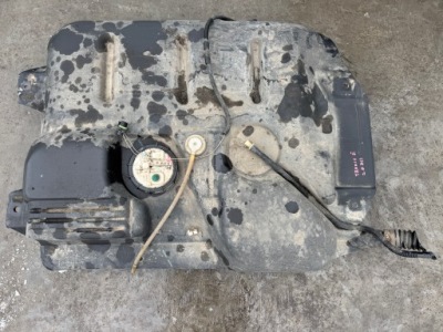 Бак топлива bak renault trafic ii opel vivaro 2.0 dci фото №1