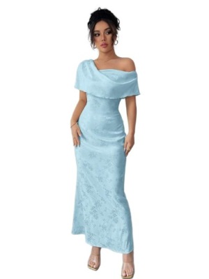 L DŁUGA JASNONIEBIESKA SUKIENKA